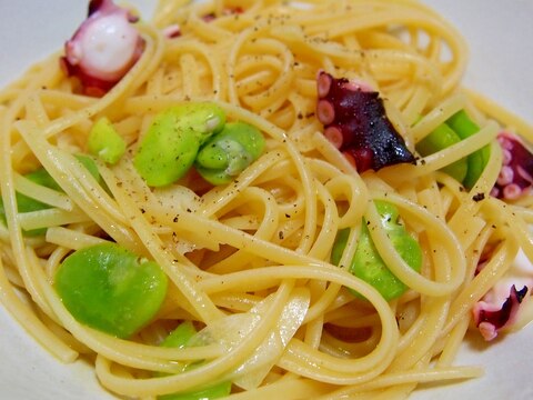 タコとそら豆のパスタ